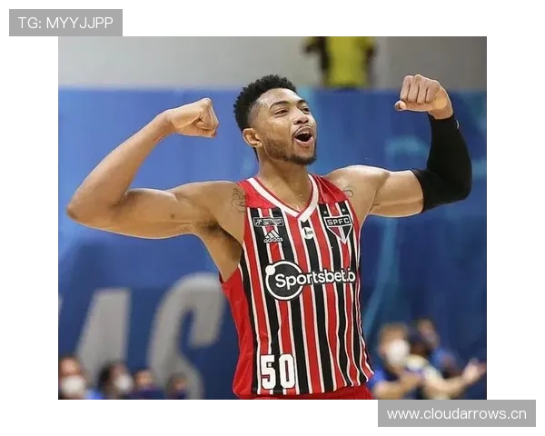 布鲁诺职业态度获赞，训练投入比赛专注表现稳健