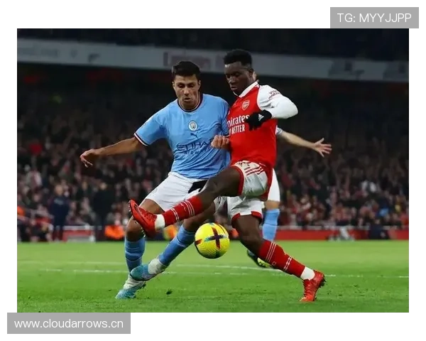 萨卡：欧联杯首秀到英超顶级边锋的崛起起点