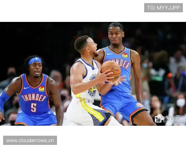 亚历山大突破制造关键得分 拉开与队友效率差距